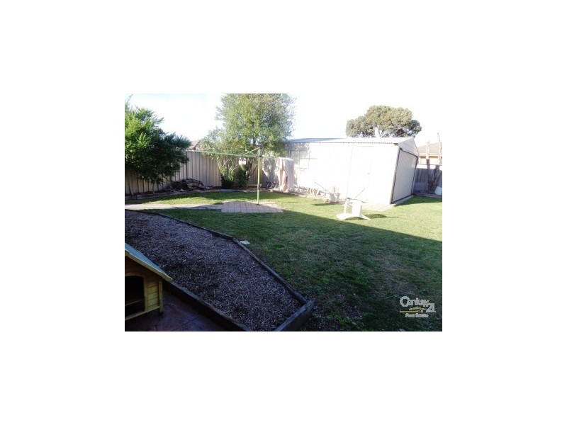 50 Ivan Cres, Hampton Park VIC 3976