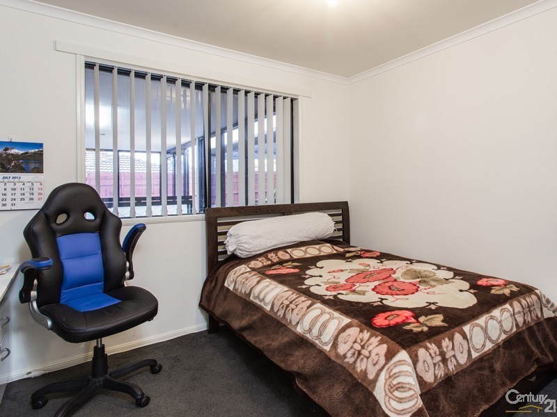 8 Niagara Court, Hampton Park VIC 3976