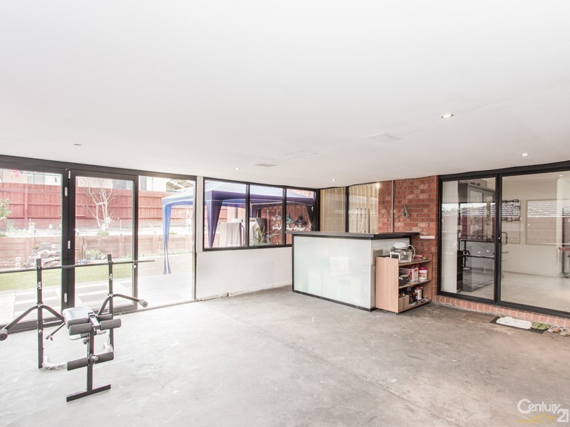 8 Niagara Court, Hampton Park VIC 3976