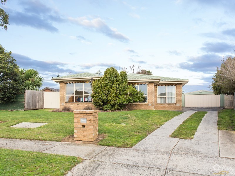 8 Rohan Court, Hampton Park VIC 3976