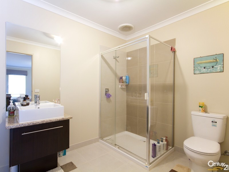 85 John Russell Road, Cranbourne West VIC 3977