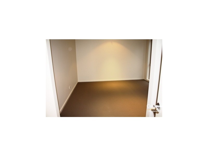 5/12-14 Kingsfield Cres, Lynbrook VIC 3975