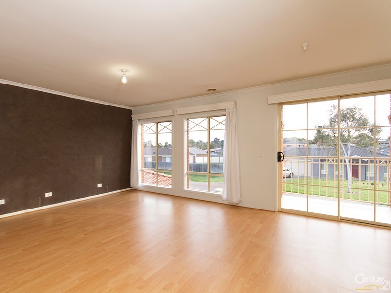 13 Wattlebird Court, Narre Warren VIC 3805