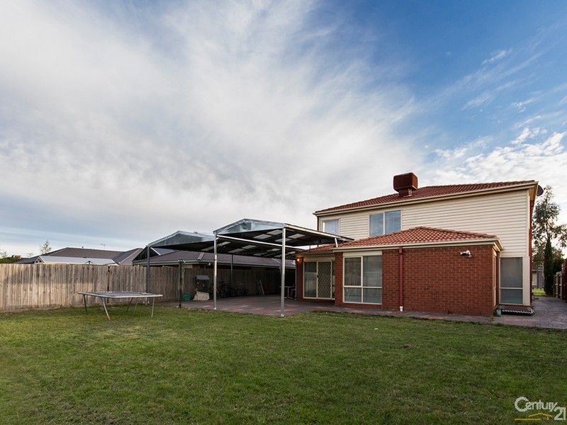 13 Wattlebird Court, Narre Warren VIC 3805