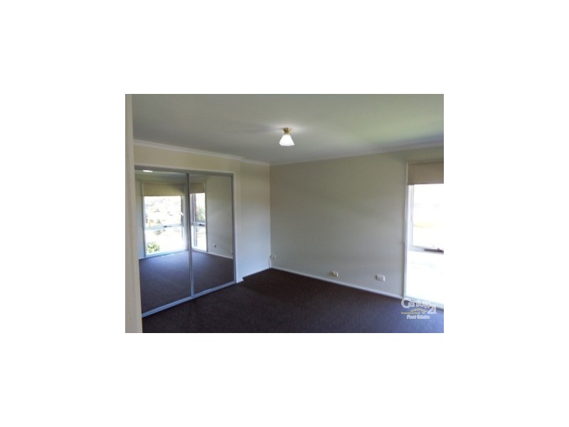 15 Meredith Cres, Hampton Park VIC 3976