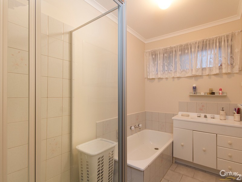 55 The Grange, Hampton Park VIC 3976