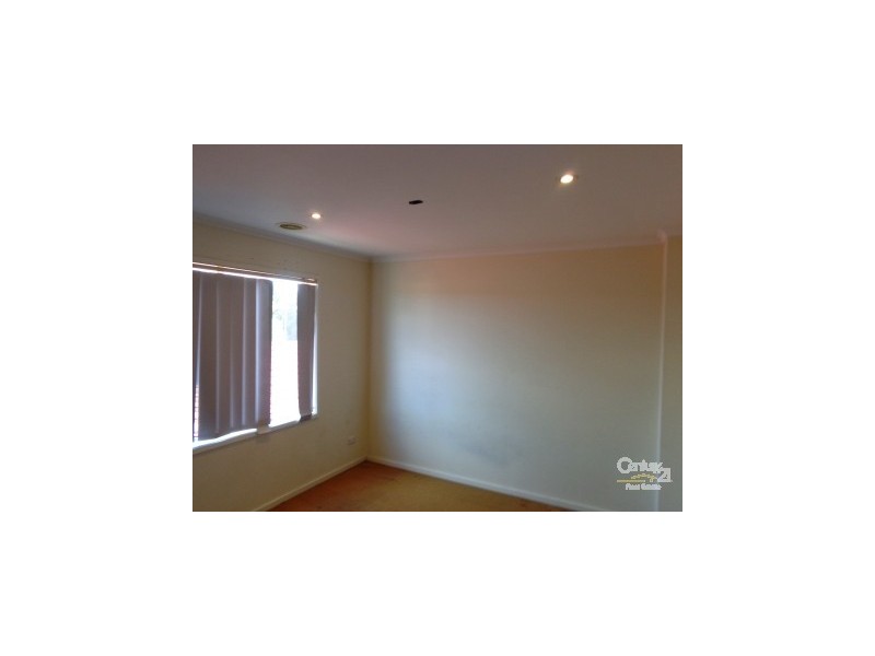 20 Sanctuary Rise, Narre Warren VIC 3805