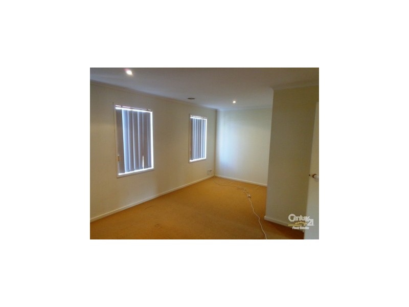 20 Sanctuary Rise, Narre Warren VIC 3805