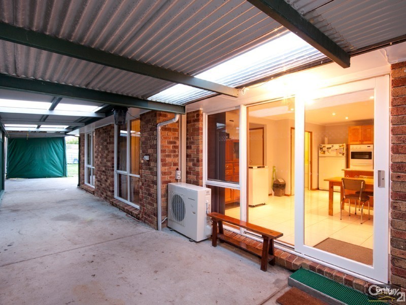 71 Ormond Road, Hampton Park VIC 3976