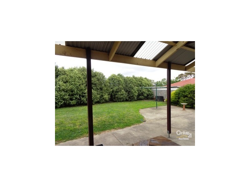 3 Isaac Edey Pl, Hampton Park VIC 3976