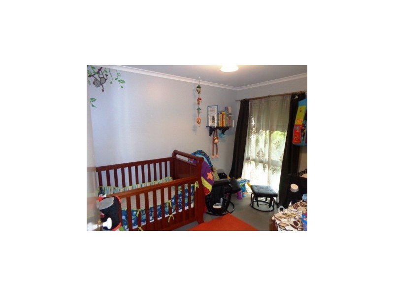 3 Isaac Edey Pl, Hampton Park VIC 3976