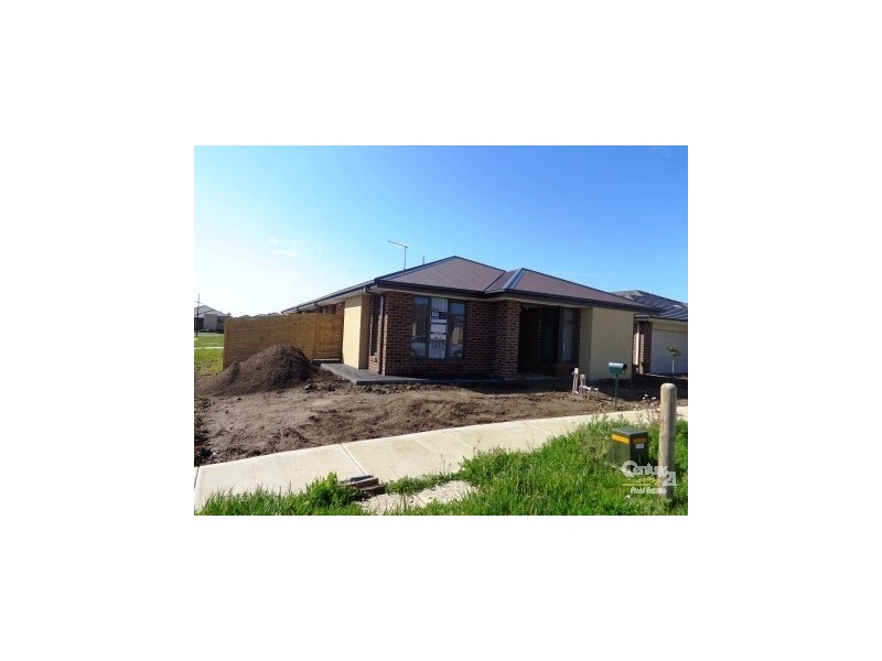 26 Verdant Ave, Officer VIC 3809