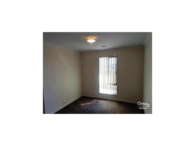 26 Verdant Ave, Officer VIC 3809