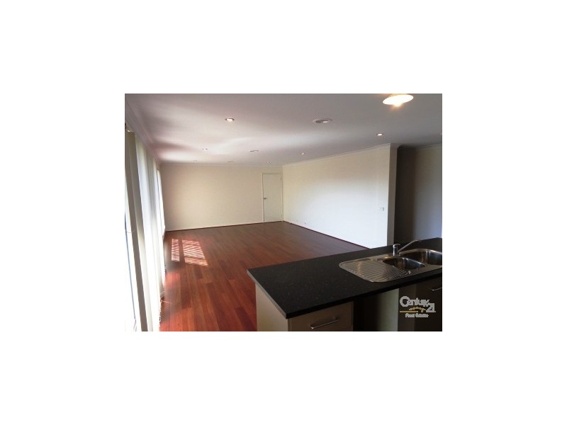 26 Verdant Ave, Officer VIC 3809