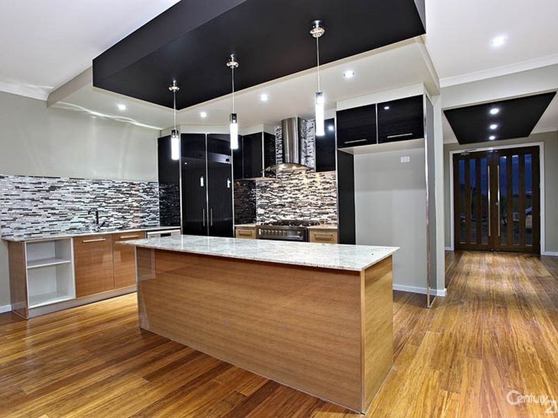 39 Everlasting Boulevard (Cnr Stocks Drive), Cranbourne West VIC 3977