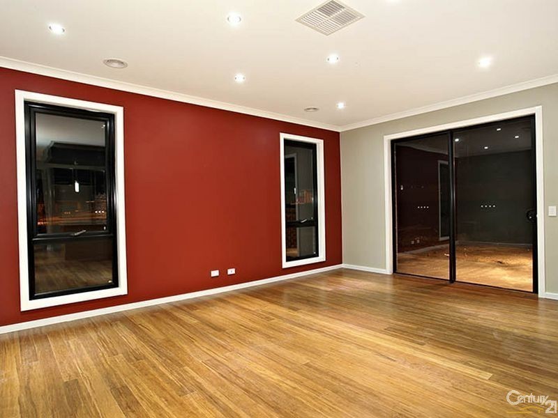 39 Everlasting Boulevard (Cnr Stocks Drive), Cranbourne West VIC 3977