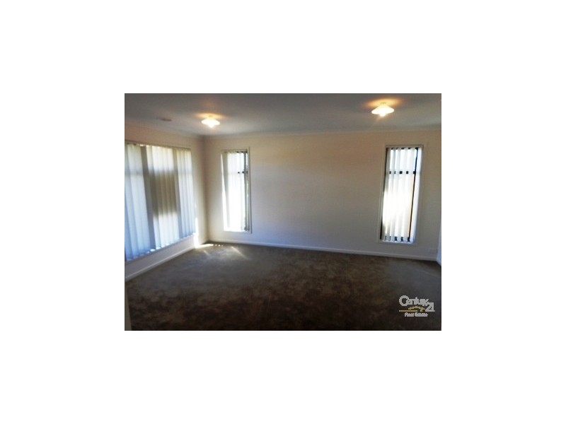 26 Verdant Ave, Officer VIC 3809