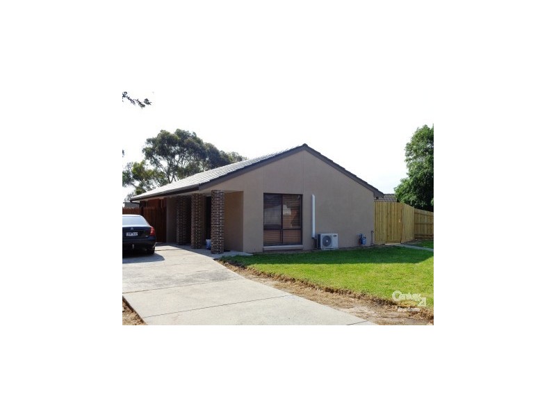 21 Branton Drive, Hampton Park VIC 3976