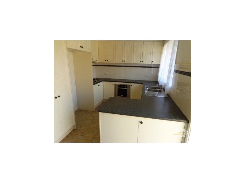 21 Branton Drive, Hampton Park VIC 3976