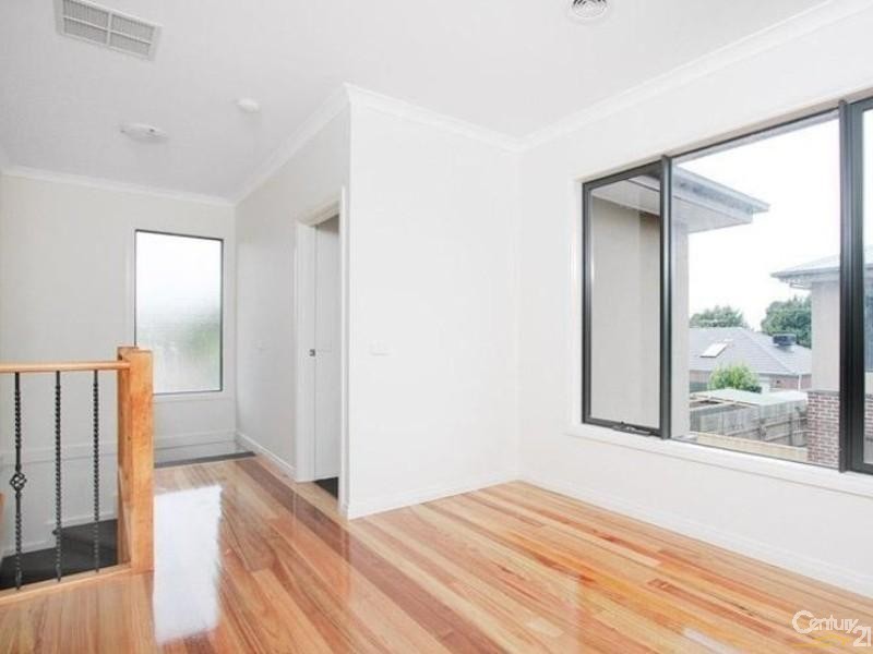 2/184-186 Princes Highway, Pakenham VIC 3810