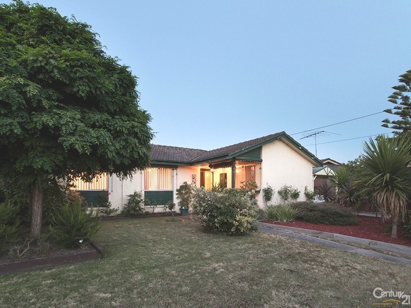 28 Highland Avenue, Hampton Park VIC 3976