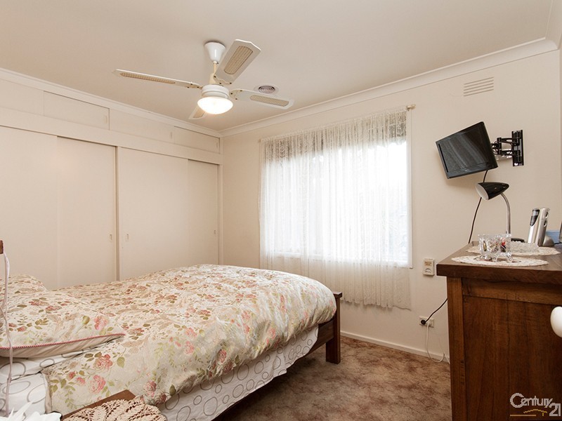 28 Highland Avenue, Hampton Park VIC 3976