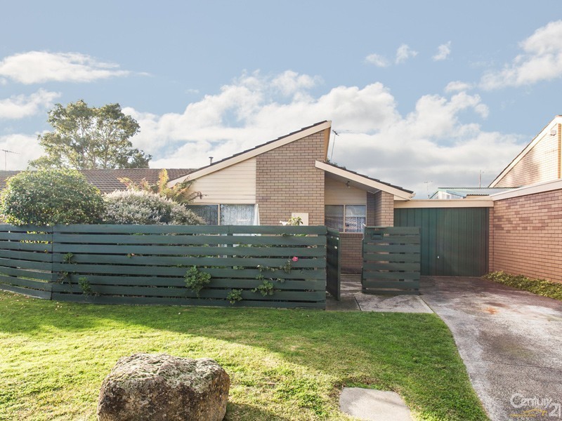 28/20 Somerville Road, Hampton Park VIC 3976