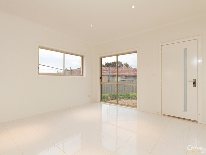 3/19 Keller Court, Hampton Park VIC 3976