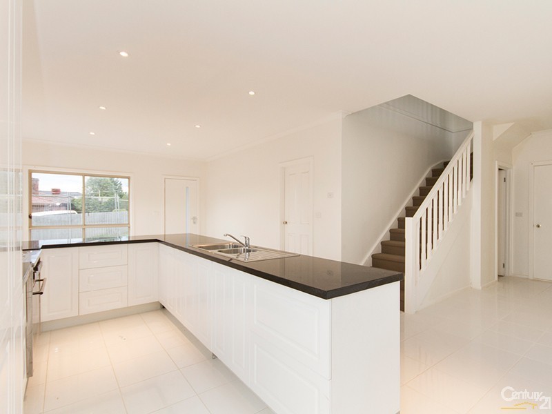 3/19 Keller Court, Hampton Park VIC 3976