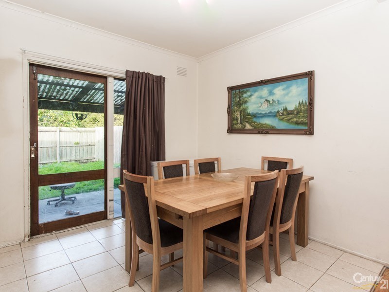 42 Robjant Street, Hampton Park VIC 3976