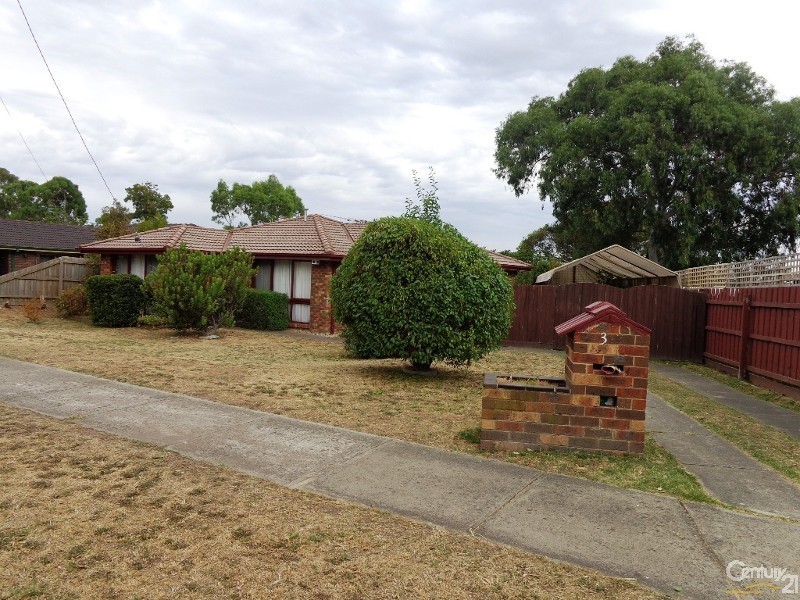 3 Sinclair Crt, Hampton Park VIC 3976