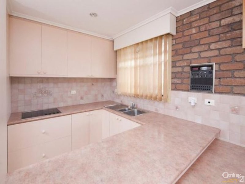 2/37 Pultney Street, Dandenong VIC 3175