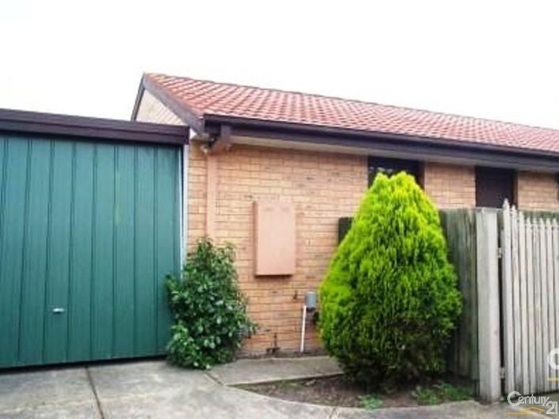 2/137 Fordholm Road, Hampton Park VIC 3976