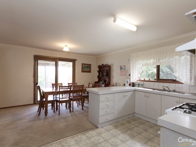 55 Springfield Crescent, Hampton Park VIC 3976