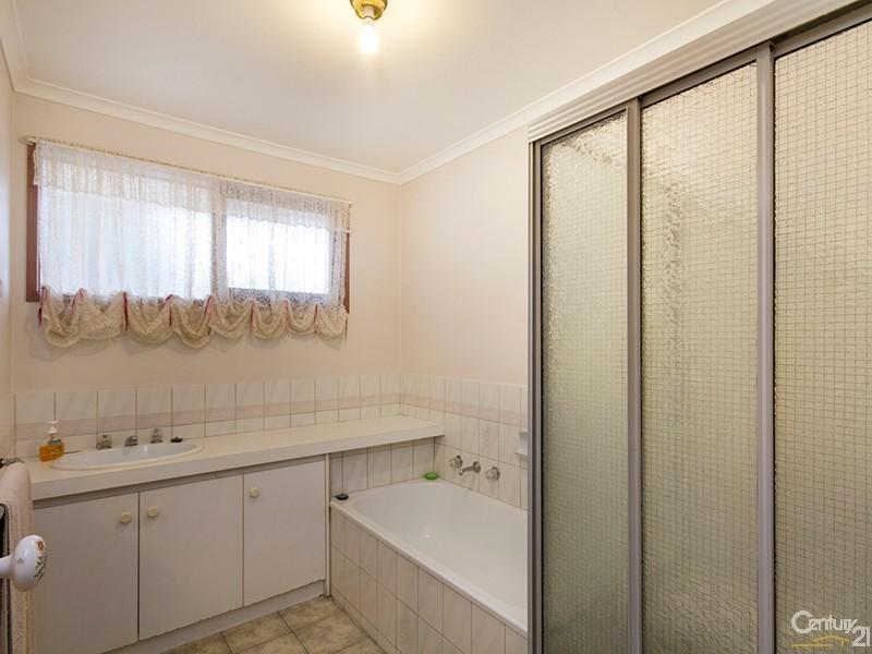 55 Springfield Crescent, Hampton Park VIC 3976