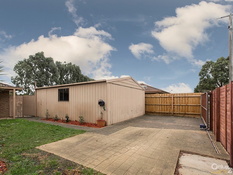 67 Meredith Crescent, Hampton Park VIC 3976