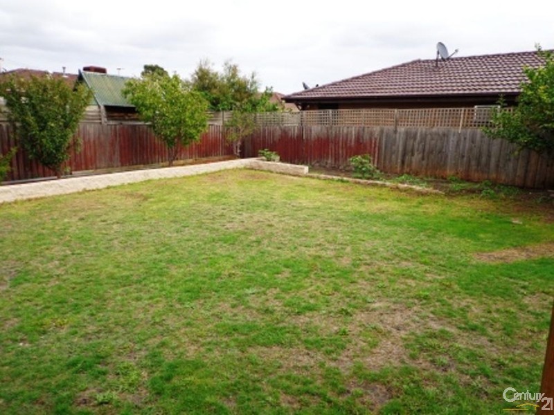 51 Clive St, Hampton Park VIC 3976