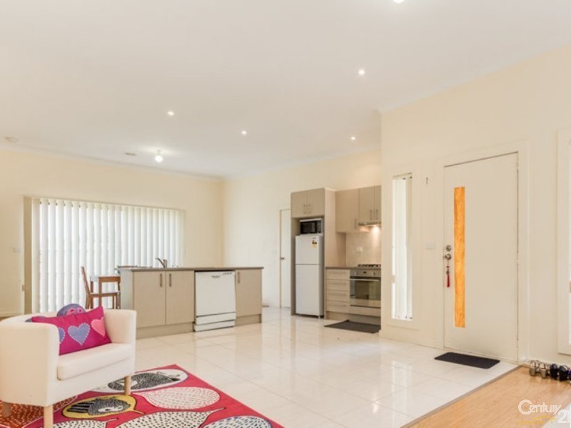 3/39-41 Coral Drive, Hampton Park VIC 3976