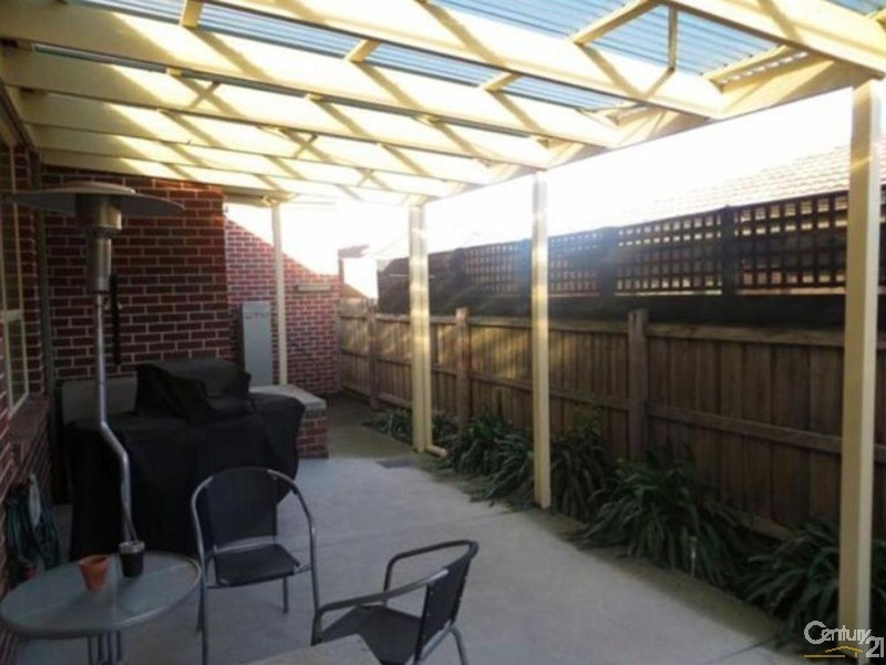 2/1778 Dandenong Road, Clayton VIC 3168
