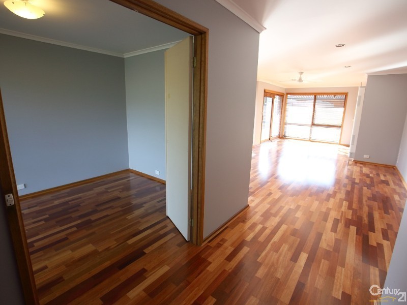 9 Berridale Court, Hampton Park VIC 3976