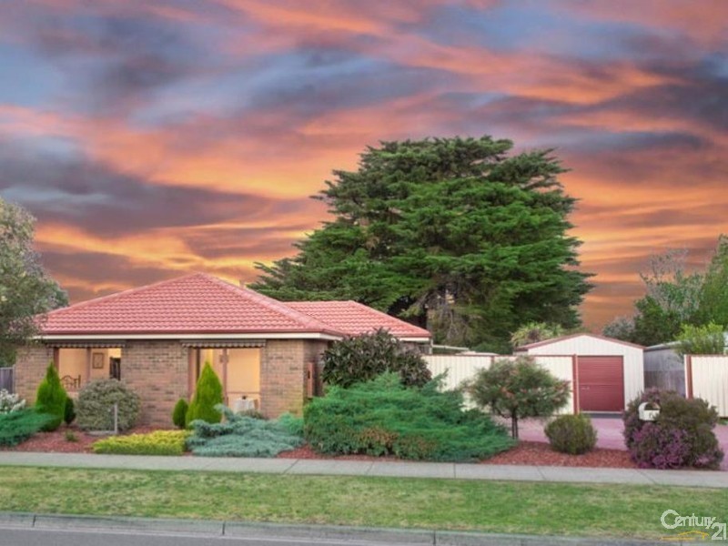 6 Joel Way, Hampton Park VIC 3976