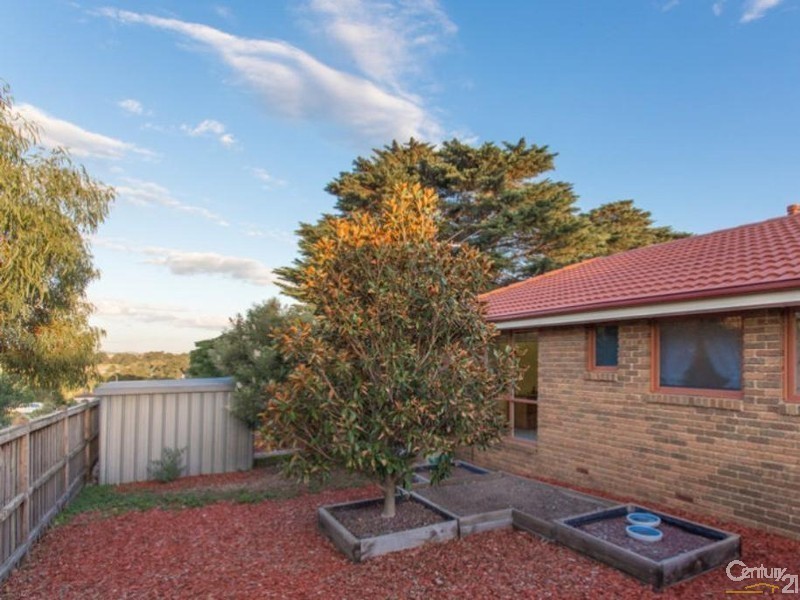 6 Joel Way, Hampton Park VIC 3976