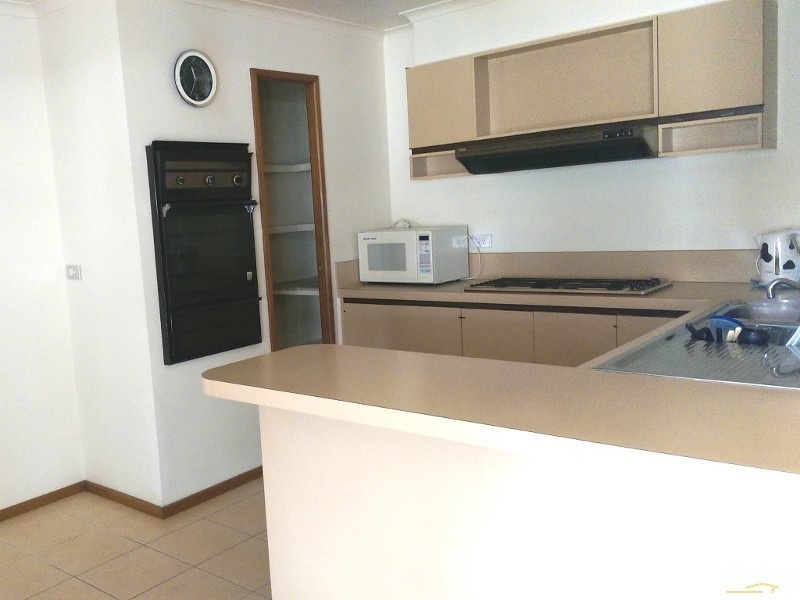 7 Willis Close, Hampton Park VIC 3976