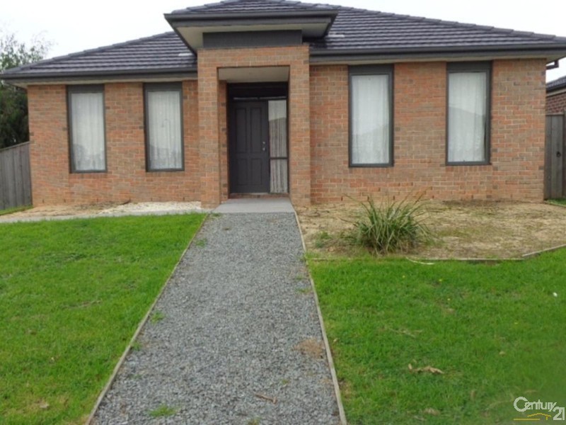 1  Watt Place, Lyndhurst VIC 3975