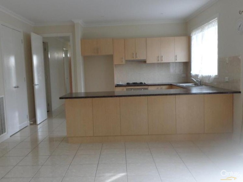 1  Watt Place, Lyndhurst VIC 3975