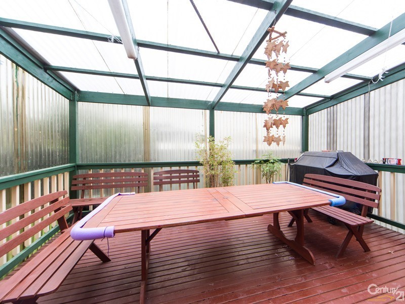 5 Eleanore Crescent, Hallam VIC 3803