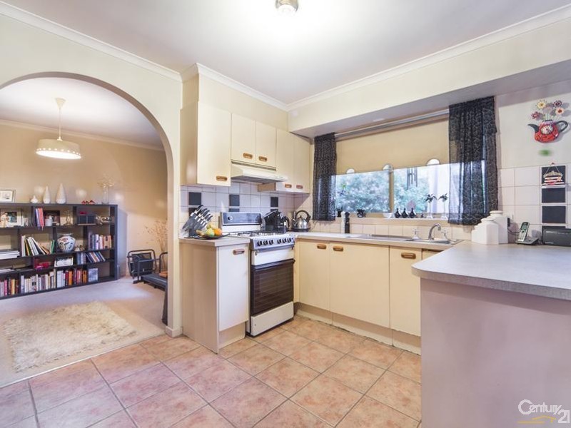 1-2 47 Cheviot Avenue, Berwick VIC 3806
