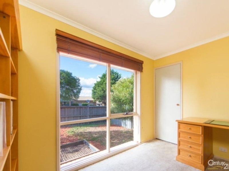 6 Joel Way, Hampton Park VIC 3976