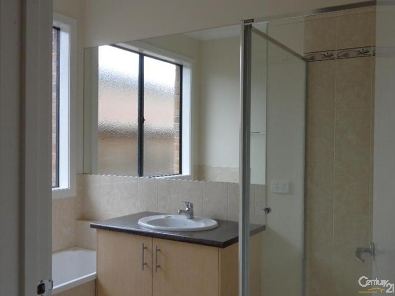 1 Watt Place, Lyndhurst VIC 3975