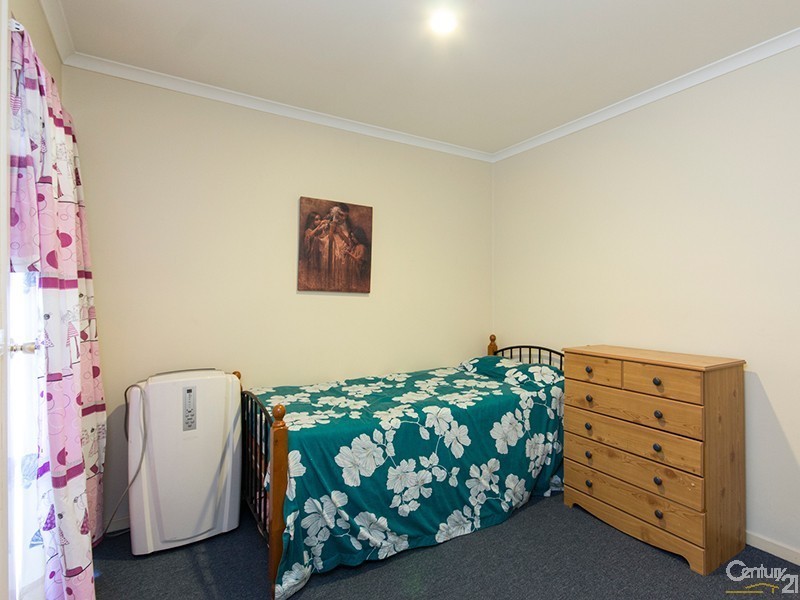 21 The Glade, Hampton Park VIC 3976